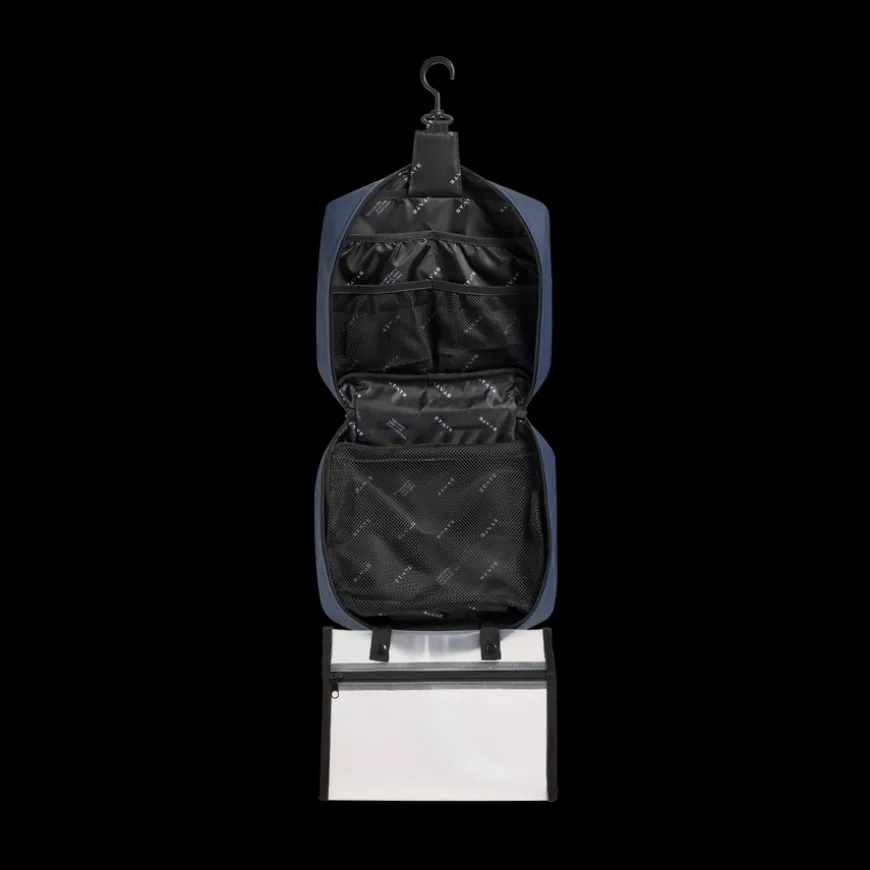 STATE Bags | Bensen Toiletry Kit Large Waterproof Navy