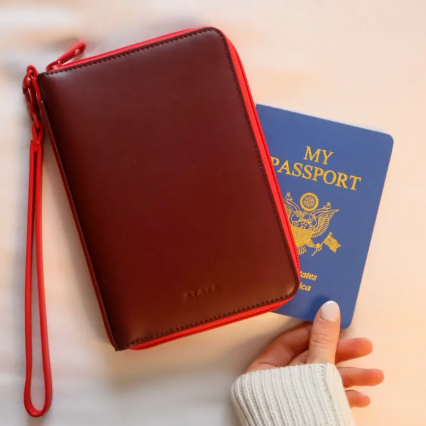 STATE Bags | Passport Holder Vegan Leather Olive
